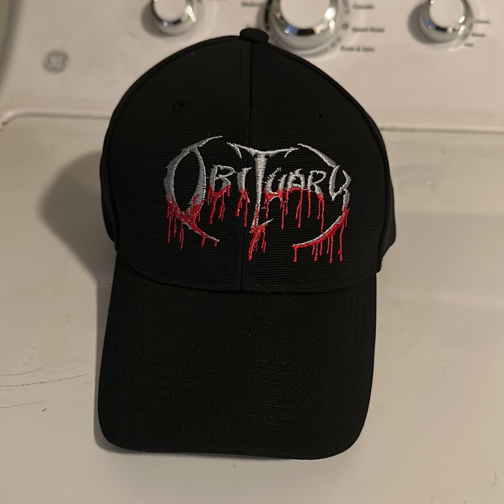 Obituary hat